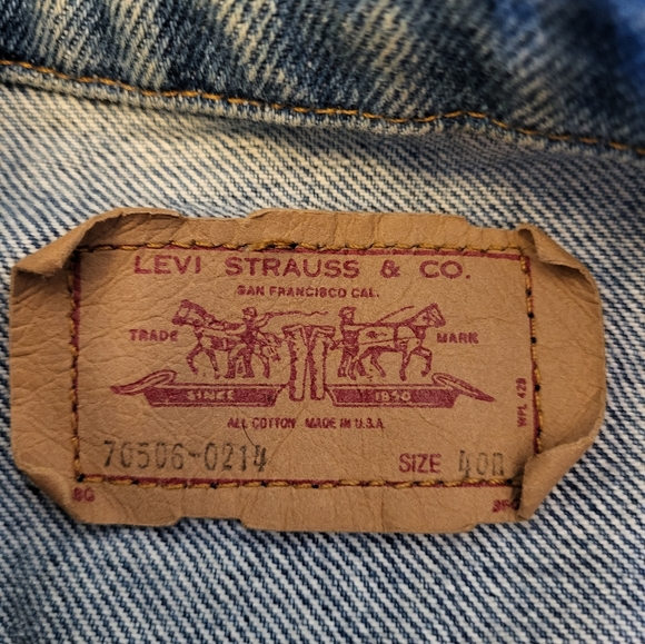 Levi's Jacket Size 40B in excellent condition - Picture 3 of 4